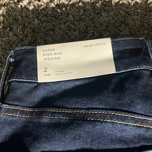 NWT American Eagle Dream Stretch Super High Rise Jegging Sz 2 - Picture 3 of 5